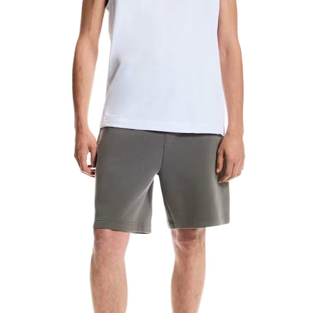 Focus Tech Shorts.