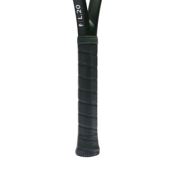 L20 Lacoste.