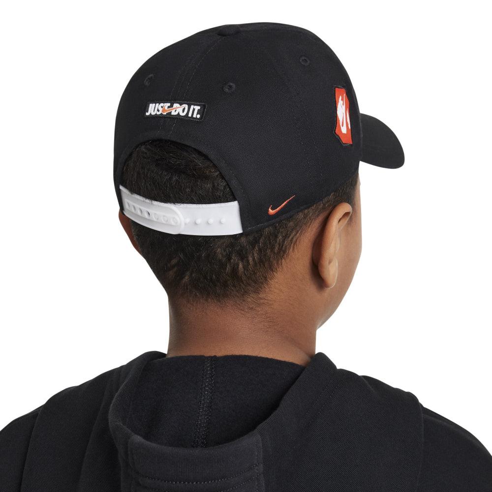 Patch Toss Club Cap.
