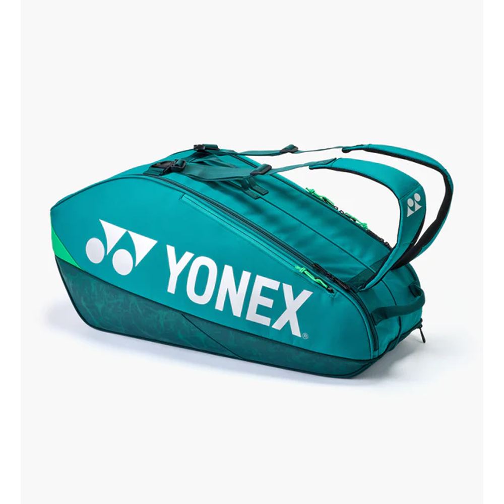 Pro Racquet Bag.