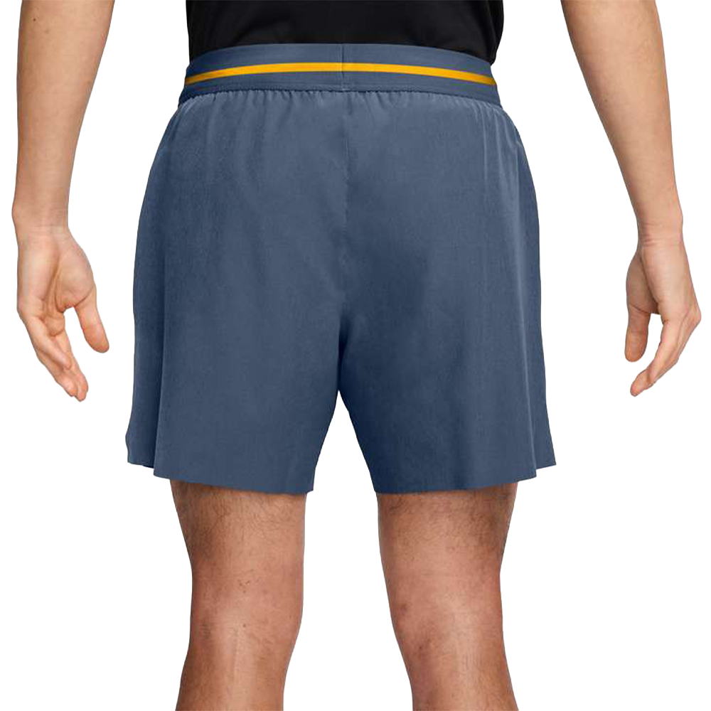 Court Dri-FIT Advantage 6" Shorts