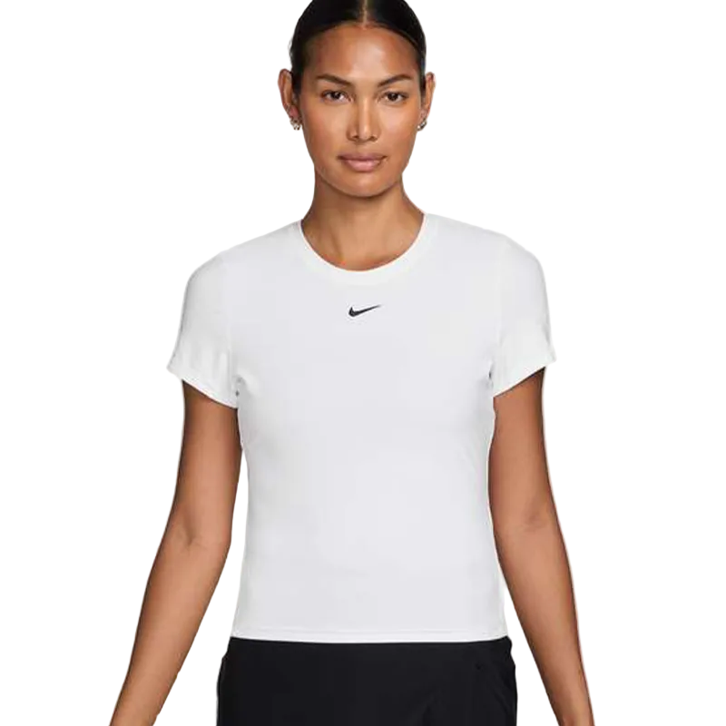 Victory Dri-FIT Short-Sleeve Tennis Top.