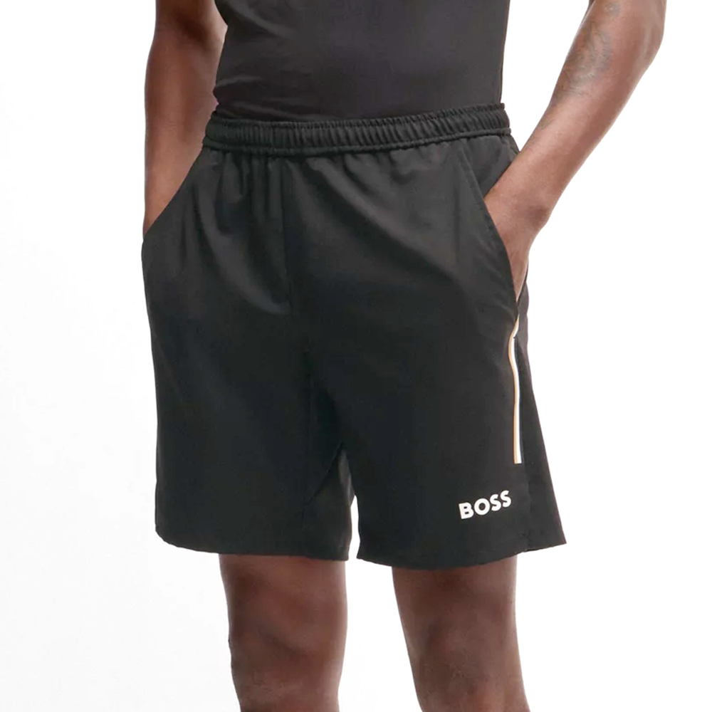 Matteo Berrettini water-repellent shorts.
