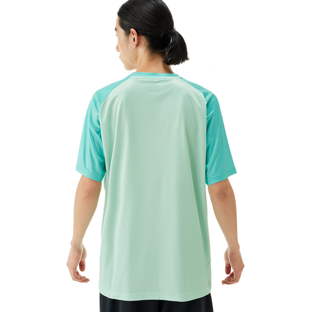 T-Shirt.