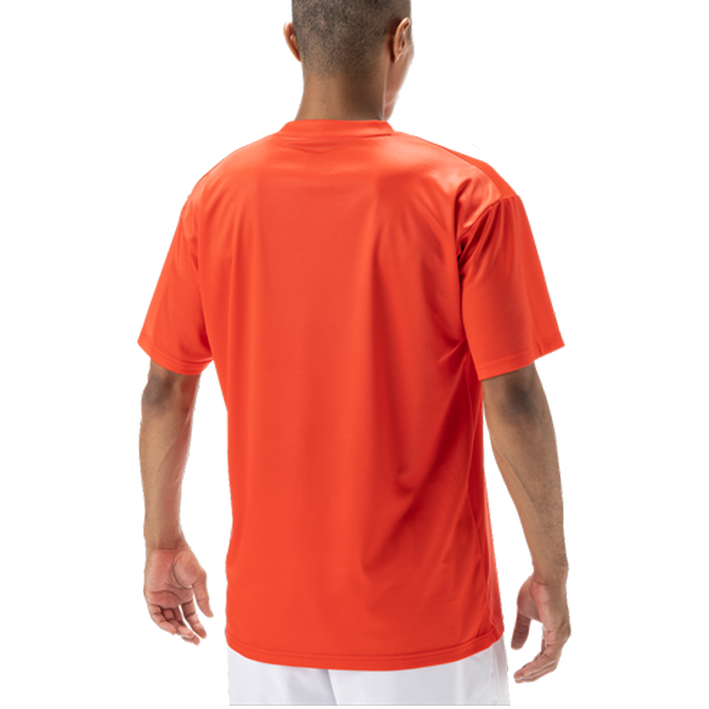 Simple T-Shirt.