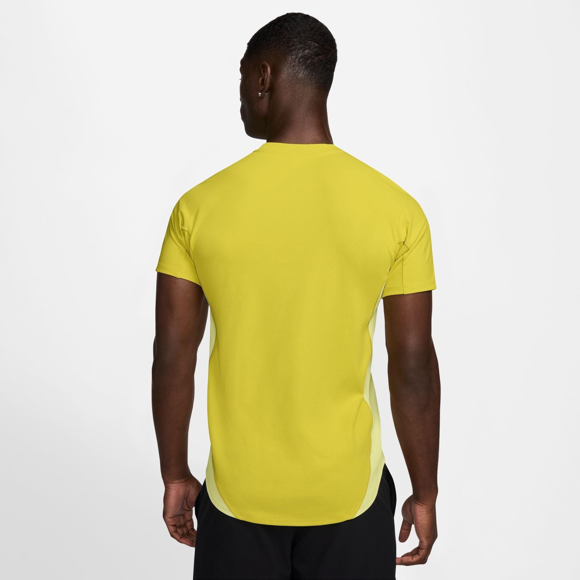 Court Dri-Fit Slam Tennis Top.
