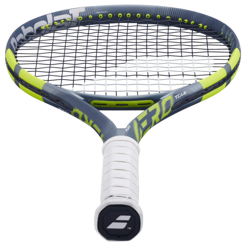 Test de la raquette Babolat Pure Aero Lite : un manche précis Test de la raquette Babolat Pure Aero Lite : un manche précis