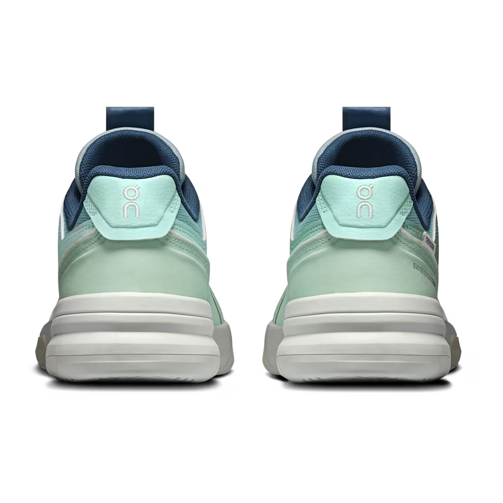The Roger Clubhouse Pro 2