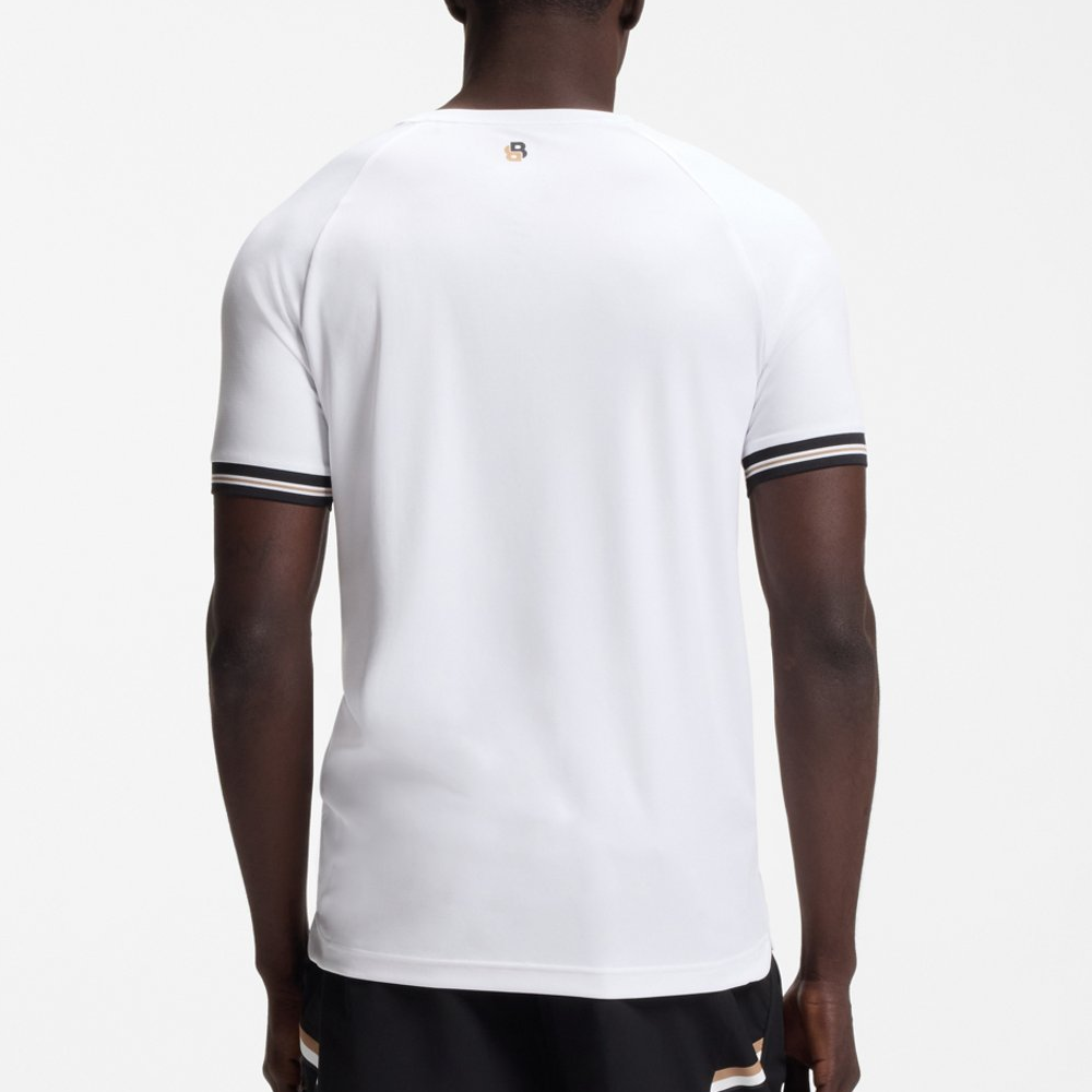 Slim-Fit T-Shirt With Tennis-Ball Embossing.