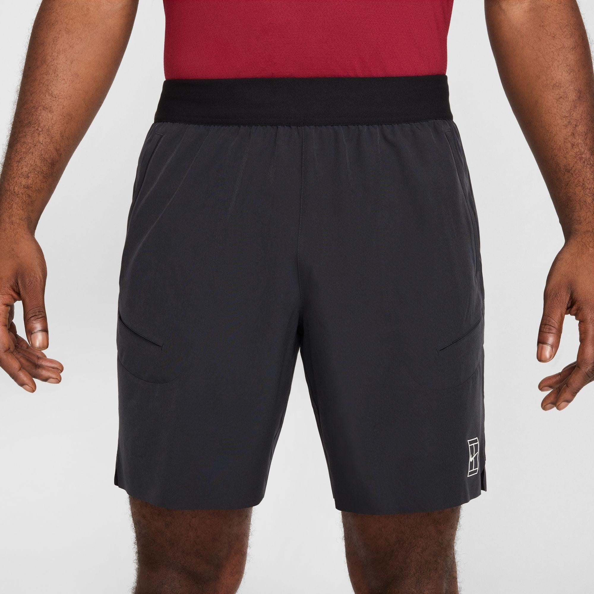 Short Court Dri-FIT Advantage 8"