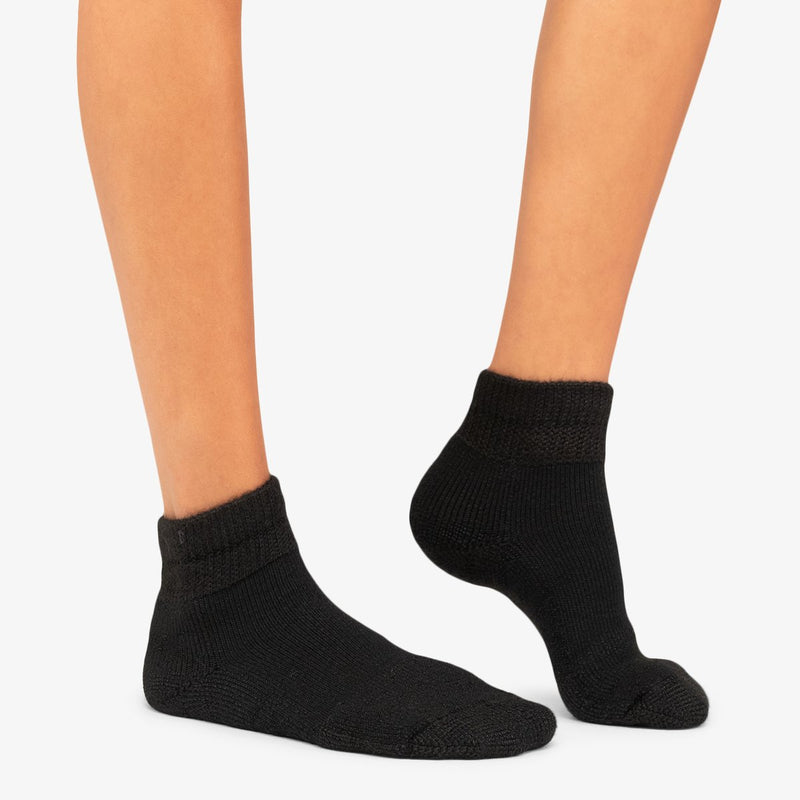 Thorlo Maximum Cushion Ankle Tennis Socks - Black